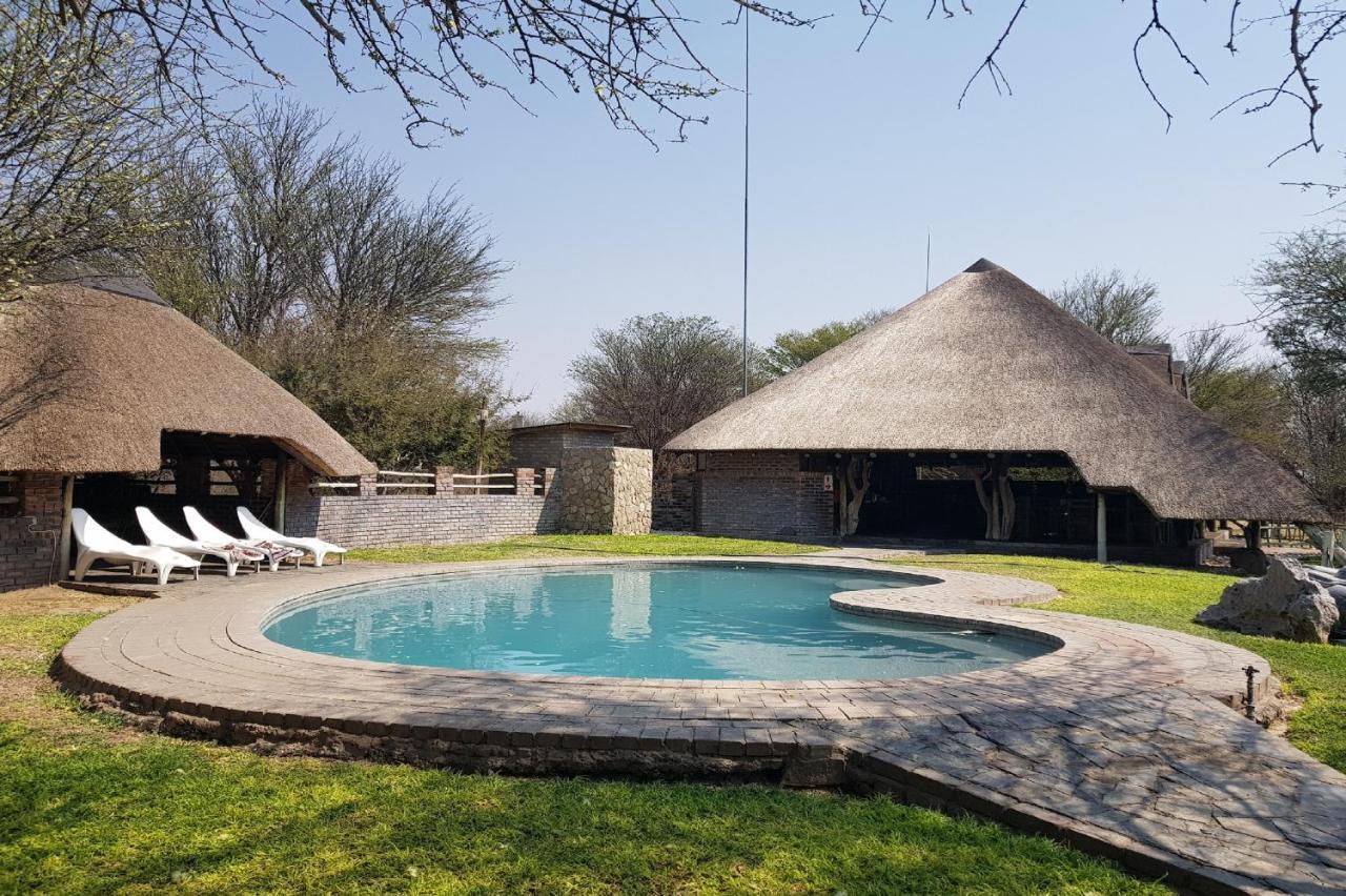Grassland Safari Lodge Ghanzi Buitenkant foto