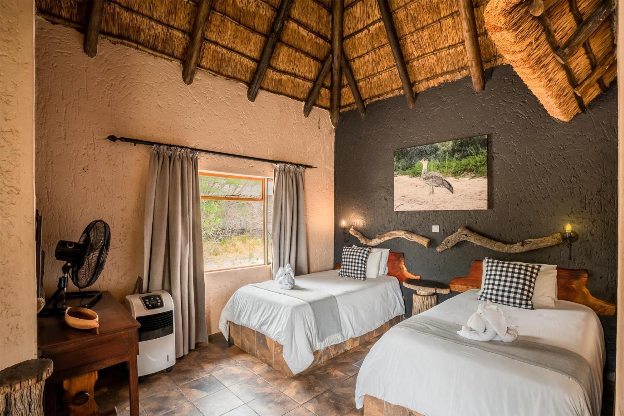 Grassland Safari Lodge Ghanzi Buitenkant foto